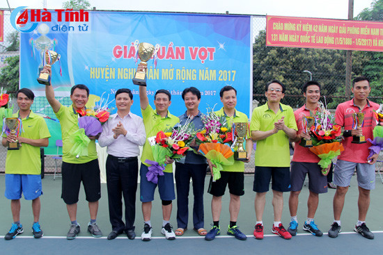 to chuc thanh cong giai quan vot nghi xuan mo rong