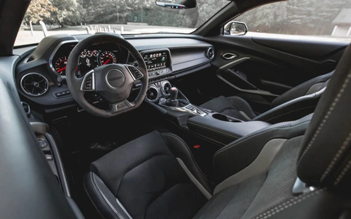 chiem nguong 10 chiec xe tot nhat nam 2017