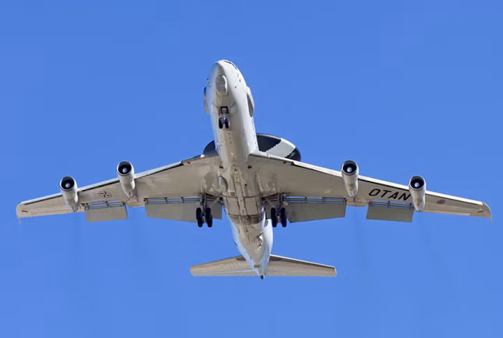 kham pha suc manh radar bay e3 sentry