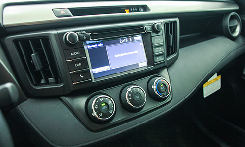 toyota rav4 2017 dau tien tai viet nam