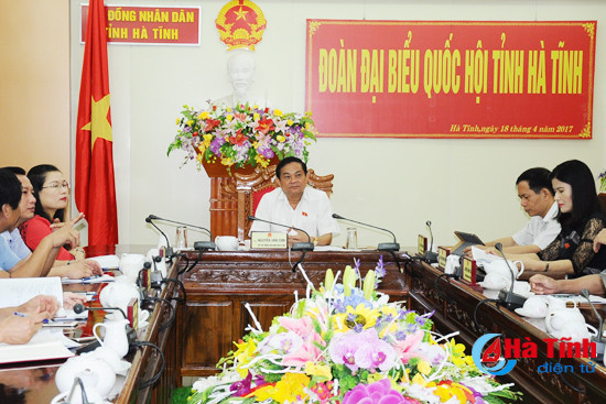 chat van bo truong ldtb xh ve chinh sach nguoi co cong dao tao nghe