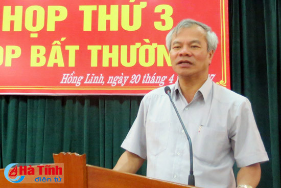 thi xa hong linh co chu tich ubnd moi