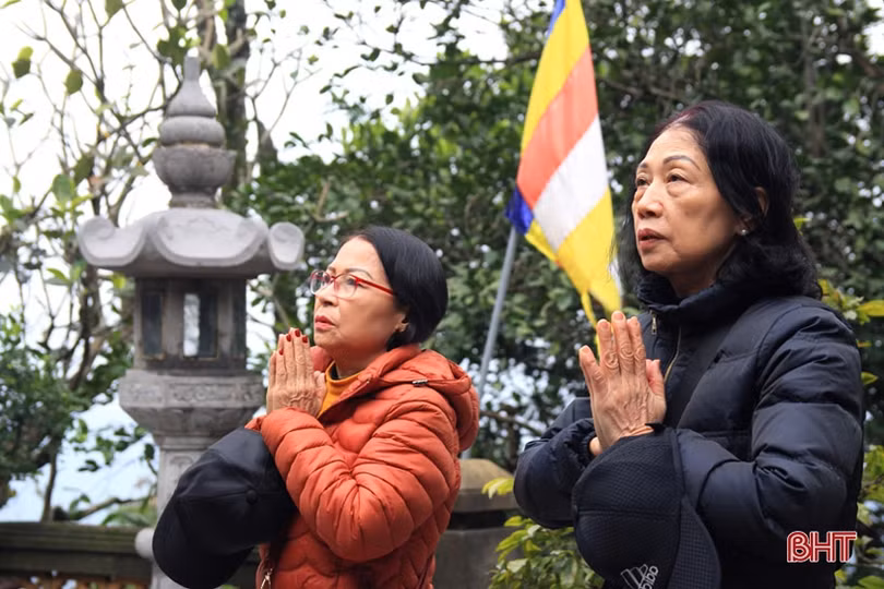 Xuân sớm trên “Hoan Châu đệ nhất danh lam” 