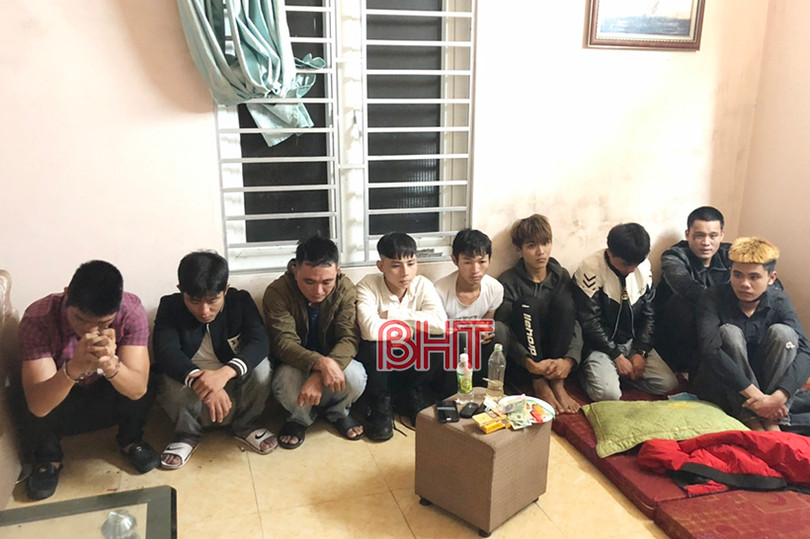 Bắt 9 đối tượng tụ tập sử dụng ma túy tại nhà riêng ở Nghi Xuân