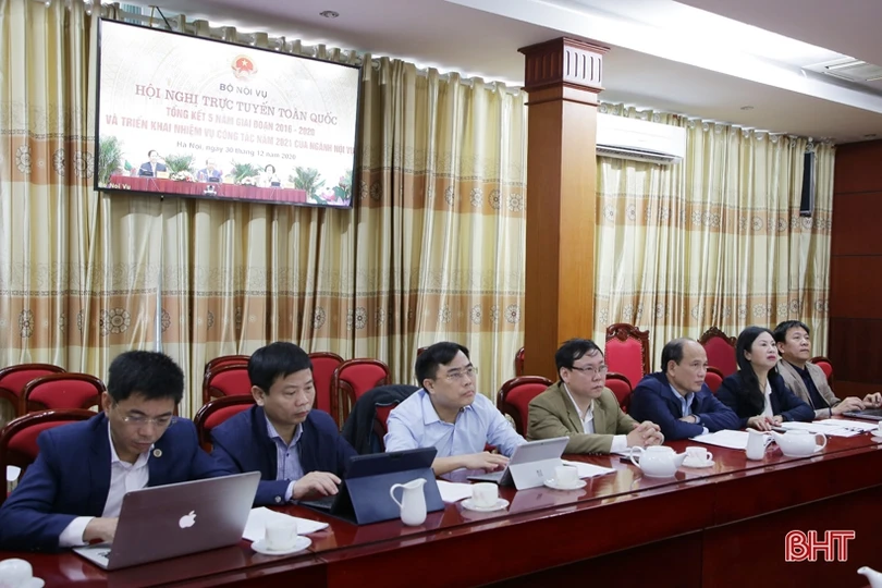 Đẩy mạnh chương trình tổng thể Nhà nước về cải cách hành chính