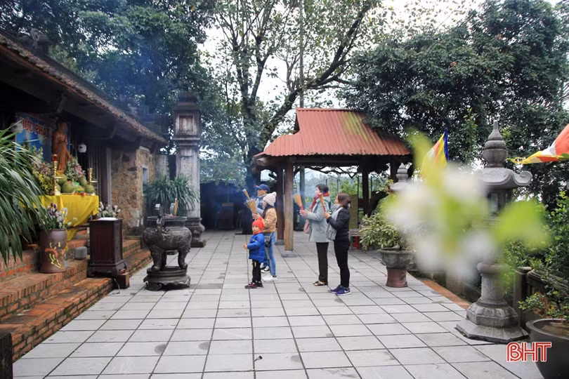 Xuân sớm trên “Hoan Châu đệ nhất danh lam” 