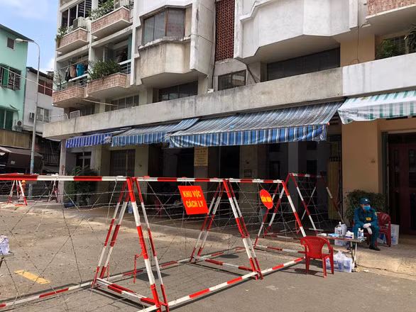 NÓNG: Thanh niên ở TP.HCM dương tính COVID-19, nhập cảnh “chui” cùng bệnh nhân 1440