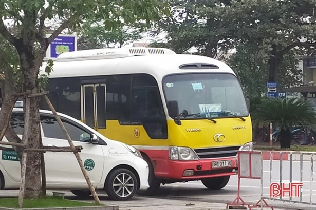 Một tài xế hành hung khách đón xe buýt giữa trung tâm TP Hà Tĩnh