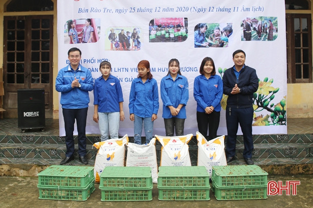 Vui Tết Mừng cơm mới của đồng bào dân tộc Chứt