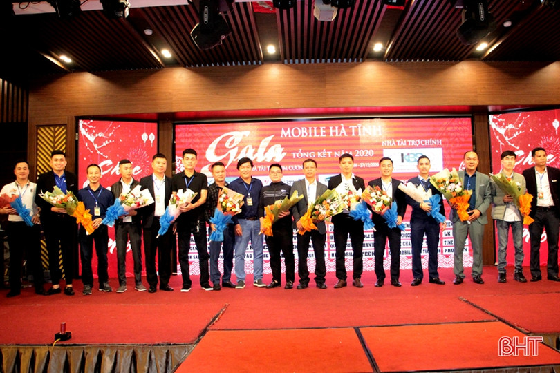 FC Mobile TP Hà Tĩnh vô địch Giải bóng đá Mobile Hà Tĩnh