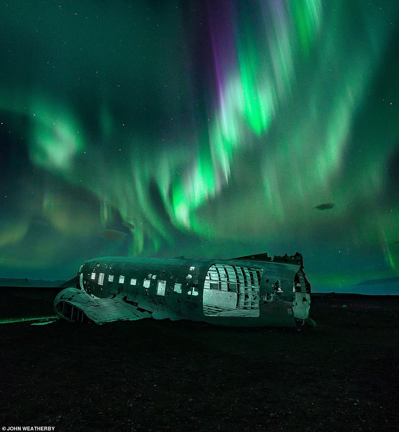 Chiêm ngưỡng những bức ảnh chụp hiện tượng cực quang đẹp nhất năm 2020