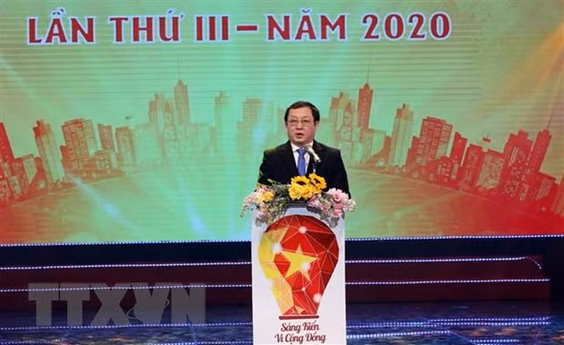 Tôn vinh 20 sáng kiến vì cộng đồng: Nhà chống lũ đoạt giải nhì