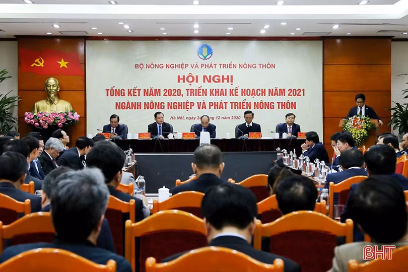 Thủ tướng Chính phủ: Trước khó khăn, ngành nông nghiệp cần ứng phó kịp thời, có chiến lược phát triển sản xuất