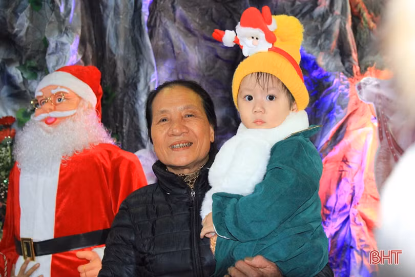 Giáng sinh ấm áp, an lành khắp các miền quê Hà Tĩnh