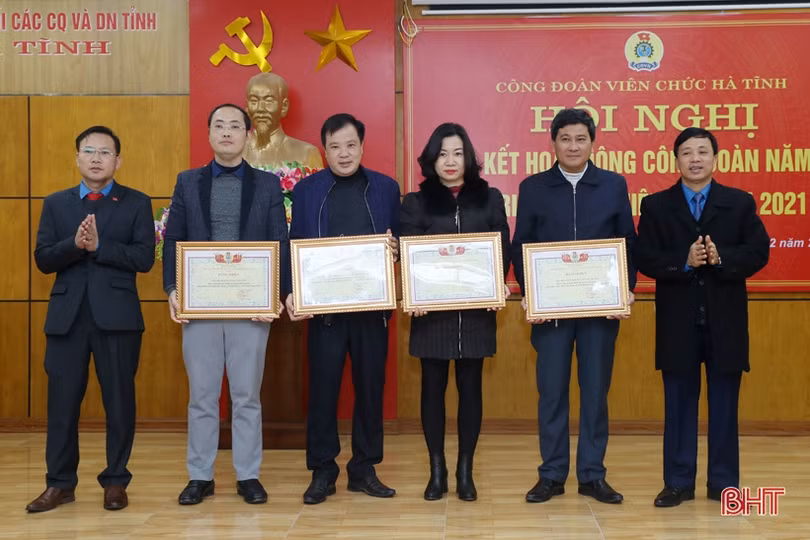 Kịp thời giải quyết các vướng mắc của người lao động tại cơ sở