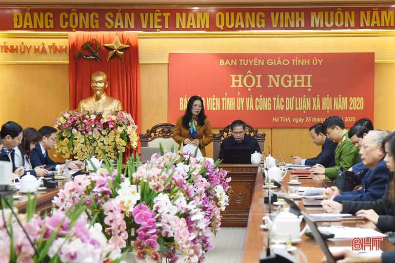 Không ngừng đổi mới phương thức tuyên truyền, kịp thời nắm bắt tình hình dư luận xã hội