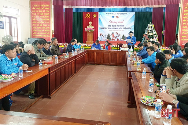 Noel san sẻ yêu thương ở huyện miền núi Hà Tĩnh