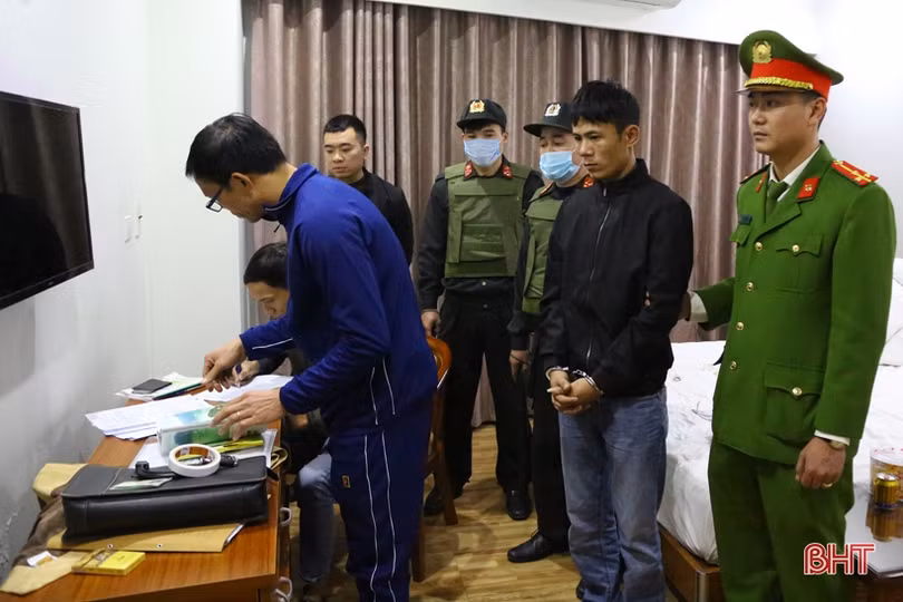 Triệt phá đường dây lô đề, cá độ qua mạng, bắt nhiều đối tượng ở Hà Tĩnh và Nghệ An