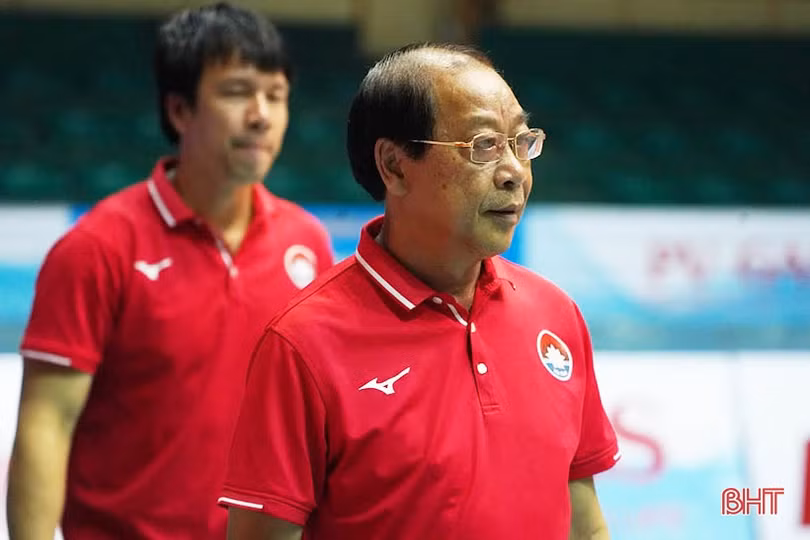 Chủ công bóng chuyền Hà Tĩnh Lê Văn Thành: “Mong góp mặt vào đội tuyển dự SEA Games 31”