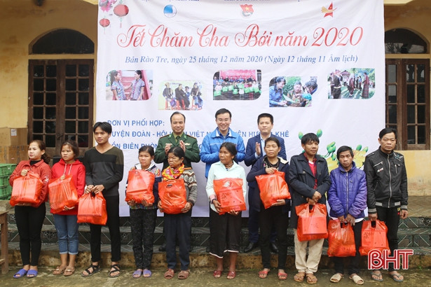 Vui Tết Mừng cơm mới của đồng bào dân tộc Chứt