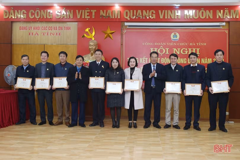 Kịp thời giải quyết các vướng mắc của người lao động tại cơ sở