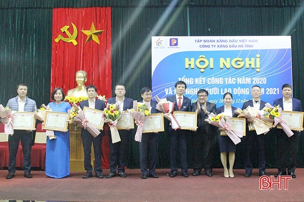 Công ty Xăng dầu Hà Tĩnh nộp ngân sách trên 500 tỷ đồng
