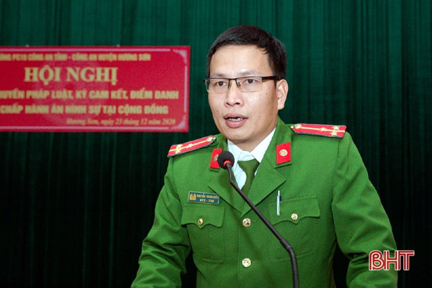 59 người chấp hành án hình sự tại cộng đồng ở Hương Sơn ký kết không vi phạm pháp luật