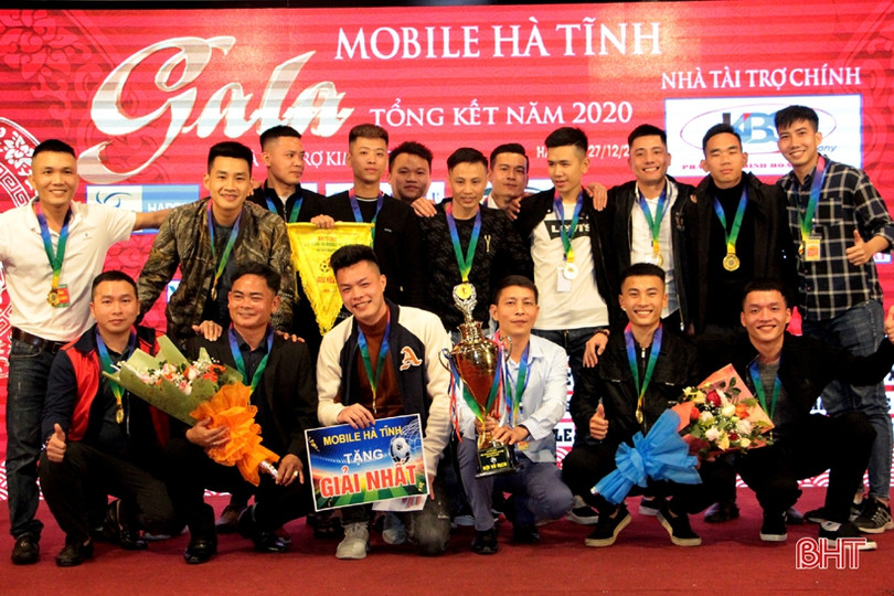 FC Mobile TP Hà Tĩnh vô địch Giải bóng đá Mobile Hà Tĩnh