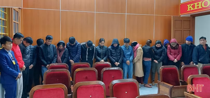 Triệt phá đường dây lô đề, cá độ qua mạng, bắt nhiều đối tượng ở Hà Tĩnh và Nghệ An