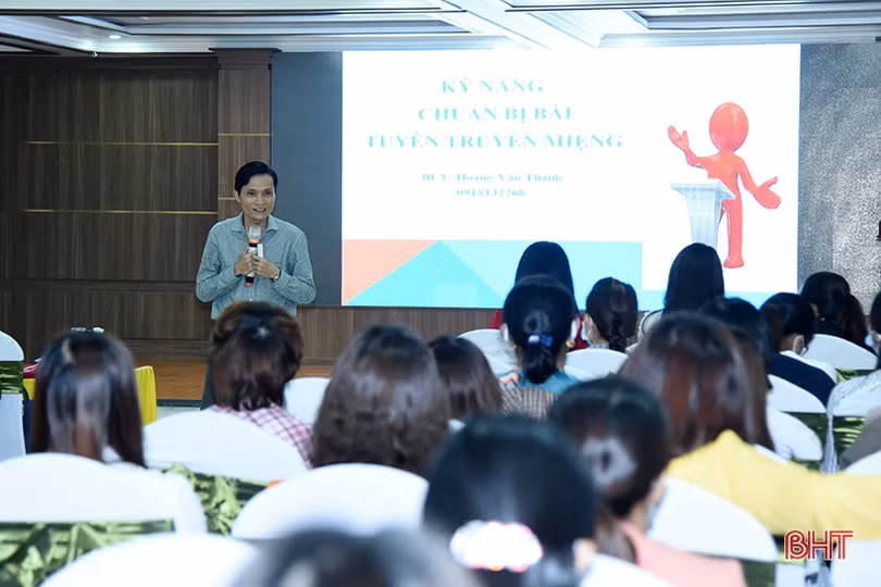 Hội LHPN các cấp ở Hà Tĩnh tích cực tuyên truyền về bầu cử