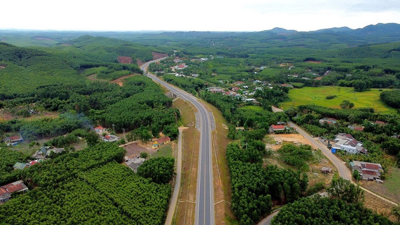 Cao tốc nối Thừa Thiên-Huế với Đà Nẵng sẵn sàng cho ngày thông xe