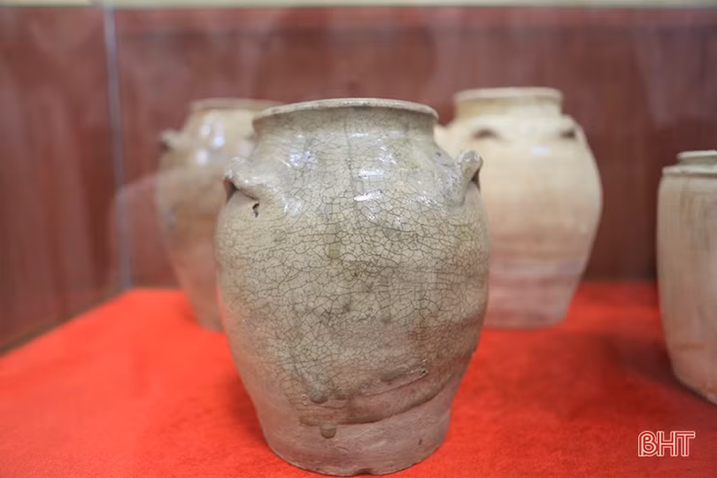 Khai trương trưng bày chuyên đề “Di tích danh thắng và cổ vật Hà Tĩnh”