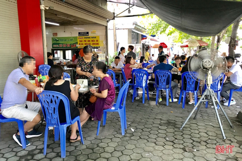 Thực hiện thông điệp 5K tại Hà Tĩnh: Nhiều người nghiêm túc, số lớn vẫn lơ là...