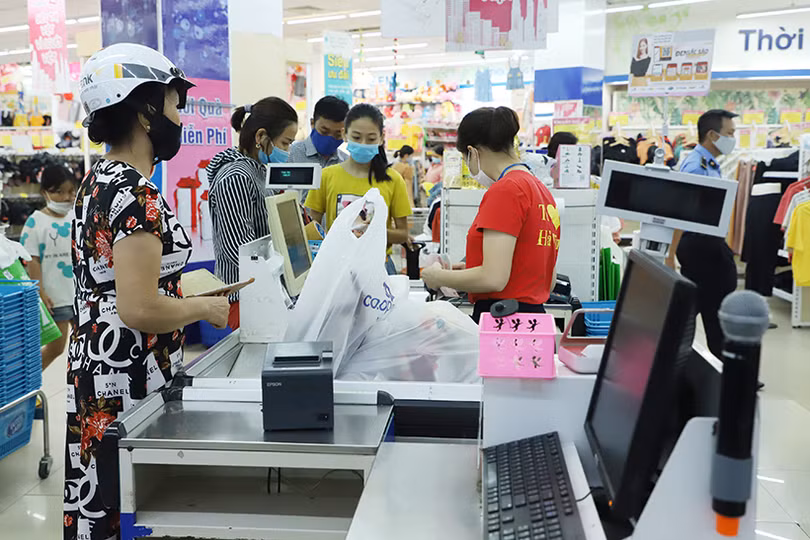 Siêu thị, trung tâm thương mại ở Hà Tĩnh siết chặt công tác phòng dịch