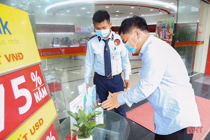 Hà Tĩnh tái kích hoạt các biện pháp phòng chống dịch Covid-19