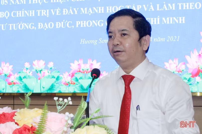 Hương Sơn vinh danh 39 tập thể, cá nhân điển hình học tập và làm theo Bác