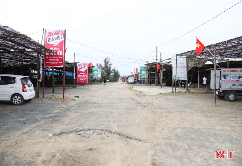Các điểm du lịch ở thị xã phía Nam Hà Tĩnh vắng khách ngày đầu kỳ nghỉ lễ