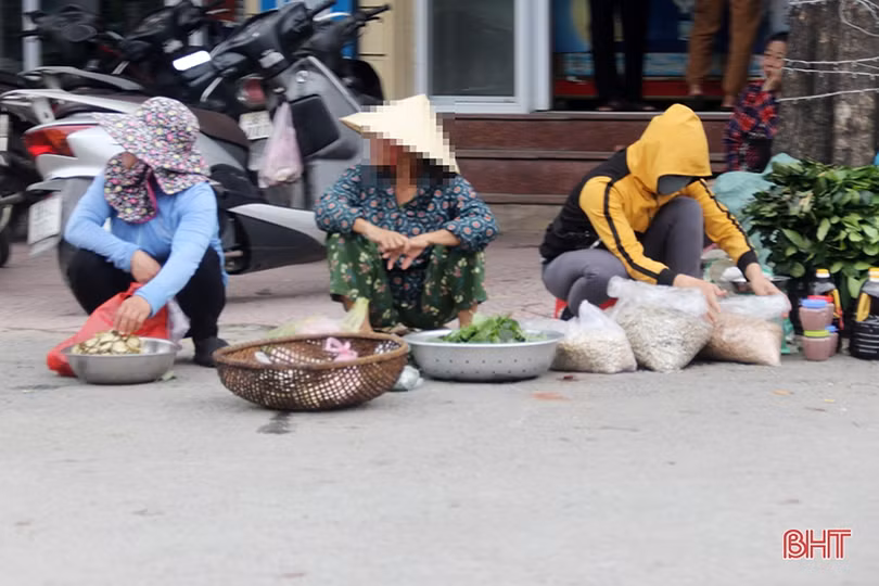Thực hiện thông điệp 5K tại Hà Tĩnh: Nhiều người nghiêm túc, số lớn vẫn lơ là...