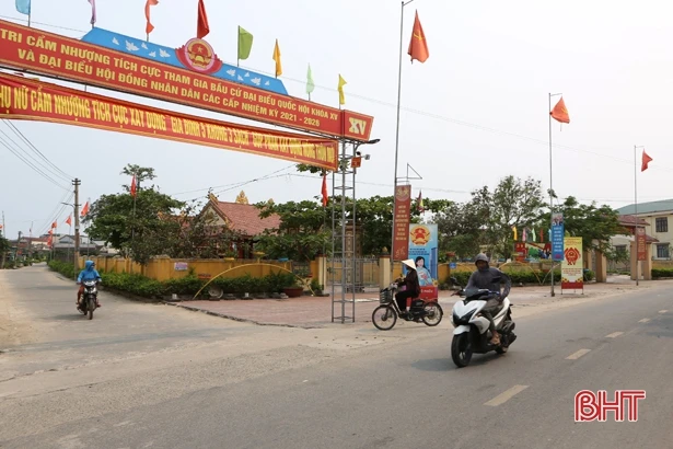 Hà Tĩnh rộn rã niềm vui hướng về ngày hội lớn