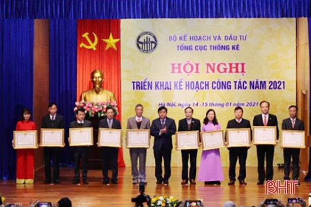 75 năm ngành Thống kê Hà Tĩnh - thầm lặng góp nhặt những con số