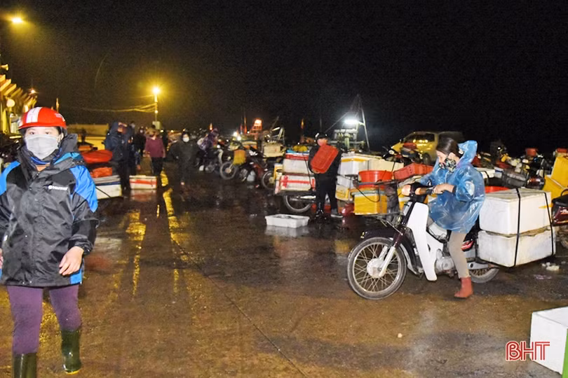 Thực hiện thông điệp 5K tại Hà Tĩnh: Nhiều người nghiêm túc, số lớn vẫn lơ là...