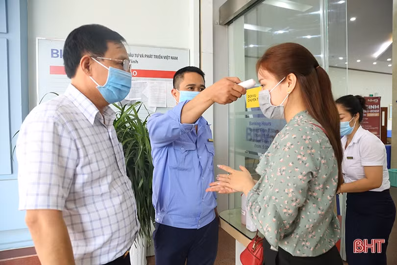 Hà Tĩnh tái kích hoạt các biện pháp phòng chống dịch Covid-19