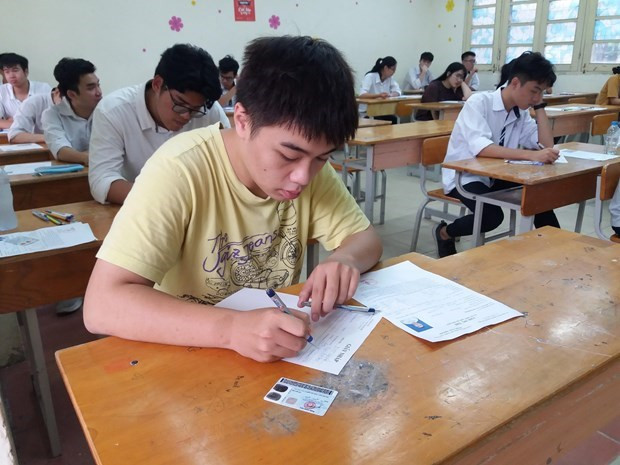Hôm nay thí sinh bắt đầu nộp hồ sơ dự thi Tốt nghiệp THPT 2021 hình ảnh 1 Hôm nay, thí sinh bắt đầu nộp hồ sơ dự thi Tốt nghiệp THPT 2021