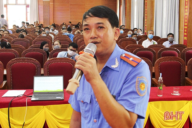 Trên 400 người dân Đức Thọ được phổ biến pháp luật về an toàn giao thông