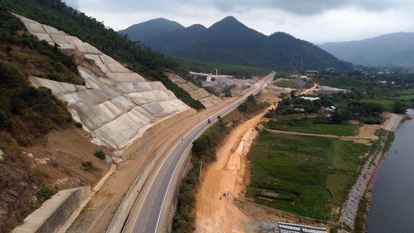 Cao tốc nối Thừa Thiên-Huế với Đà Nẵng sẵn sàng cho ngày thông xe