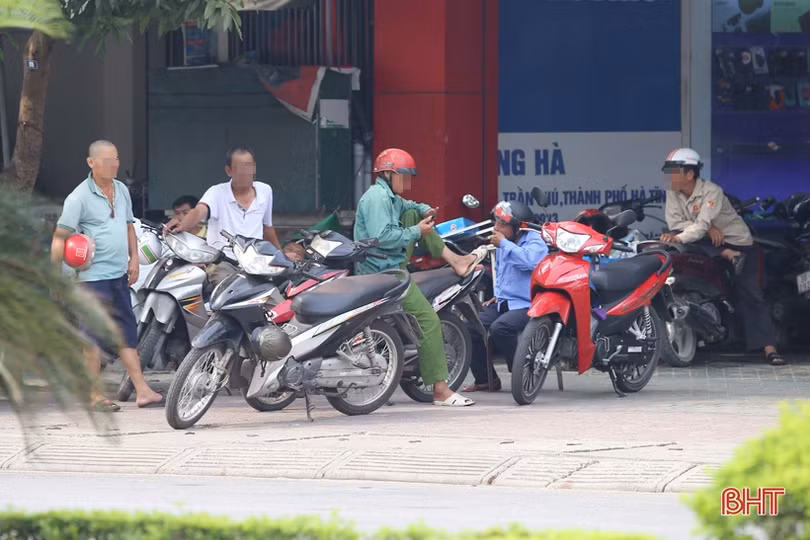 Dịch bệnh diễn biến phức tạp, người dân Hà Tĩnh vẫn chưa chú ý thông điệp 5K