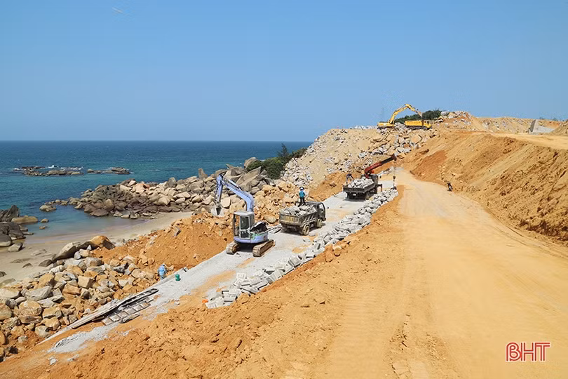 Hà Tĩnh đẩy nhanh tiến độ những công trình trọng điểm