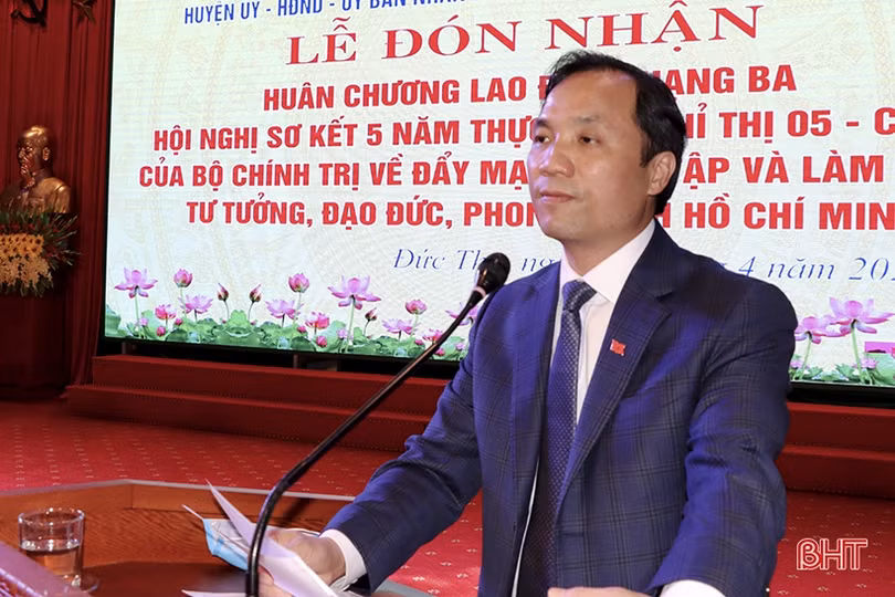 Học và làm theo Bác ở huyện Đức Thọ phải trở thành việc làm thường xuyên, lâu dài