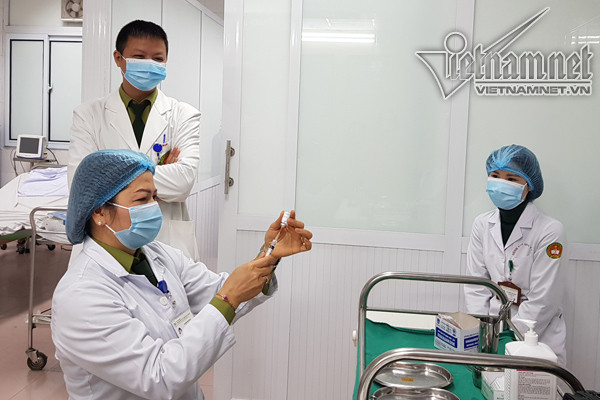 Việt Nam sắp có vắc xin ngừa Covid-19 đầu tiên Việt Nam sắp có vaccine ngừa Covid-19 đầu tiên