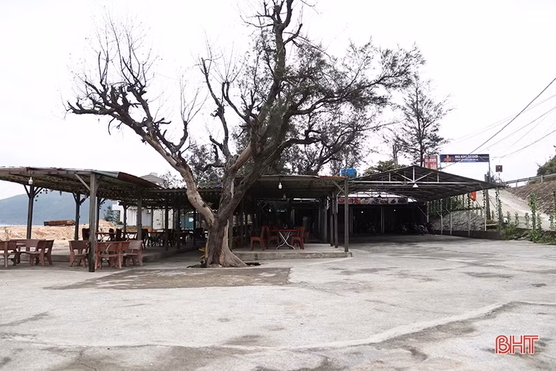 Các điểm du lịch ở thị xã phía Nam Hà Tĩnh vắng khách ngày đầu kỳ nghỉ lễ